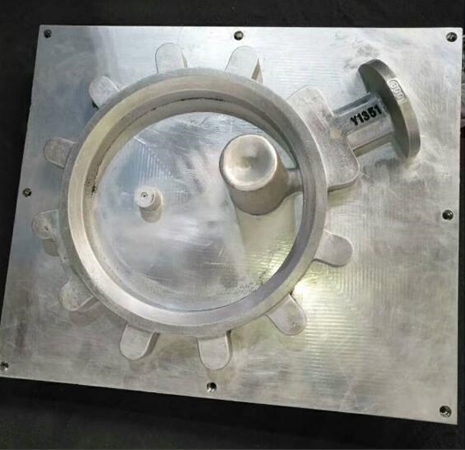 Production of valve accessories by molding machines